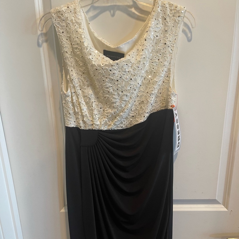 Connected Apparel Black and White Knee length Evening Dress